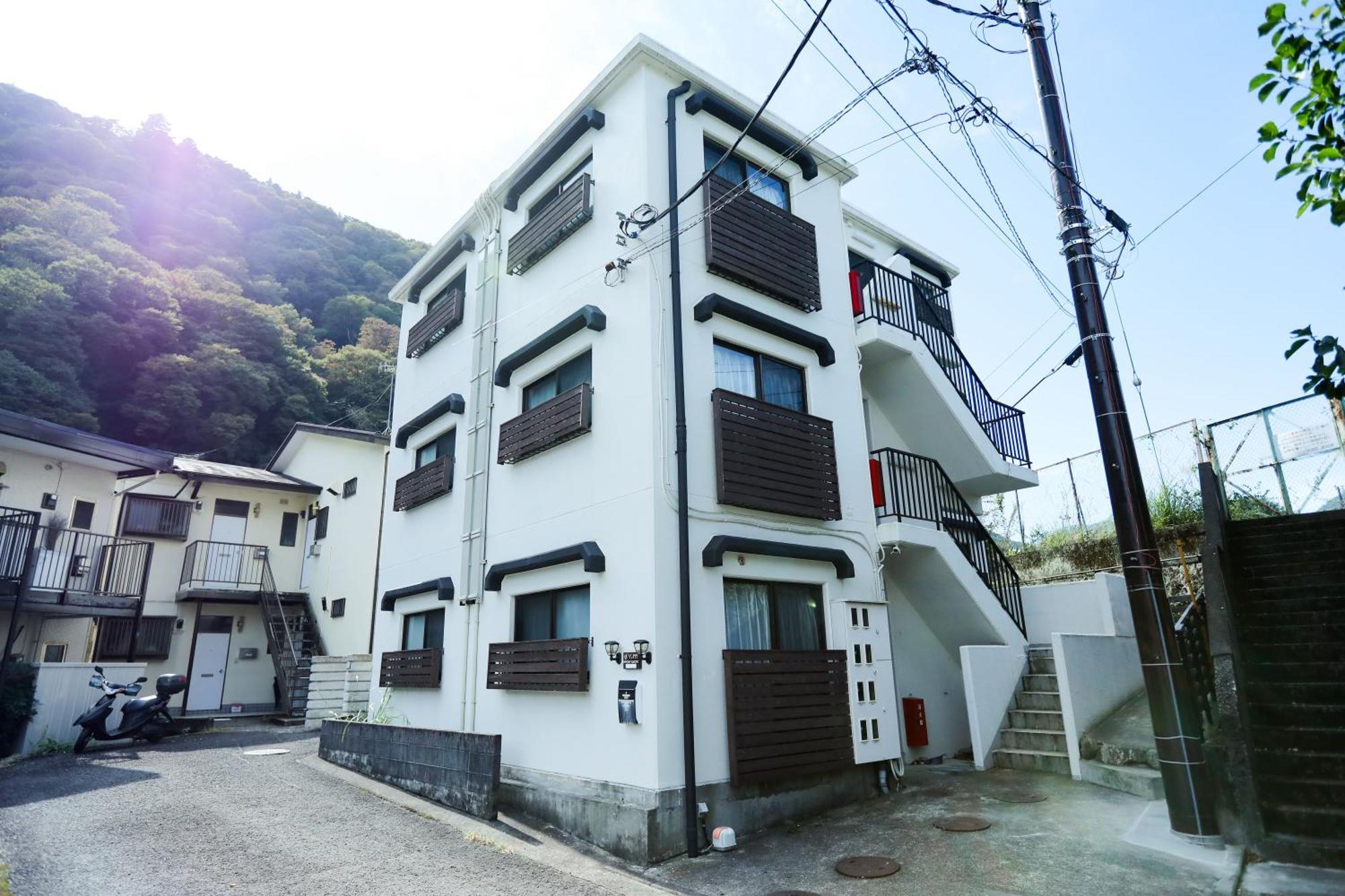 湯乃荘 * 箱根町